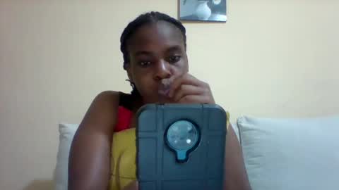 Snapshot of sexyqueen3457132 chatting on January 26, 2025, 6:27 pm DOVY ACHIENG online show from January 26, 2025, 6:27 pm