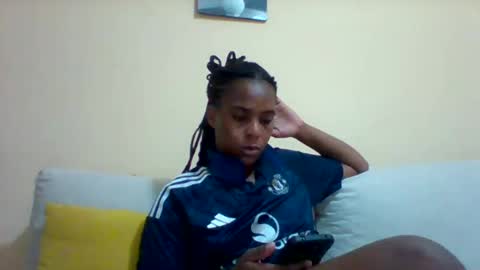Snapshot of sexyqueen3457132 chatting on February 3, 2025, 2:45 pm DOVY ACHIENG online show from February 3, 2025, 2:45 pm