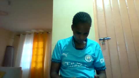 Snapshot of sexyqueen3457132 chatting on February 15, 2025, 12:11 pm DOVY ACHIENG online show from February 15, 2025, 12:11 pm