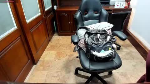 Snapshot of sexyrachel_ chatting on November 10, 2025, 12:04 pm R A C H E L online show from November 10, 2025, 12:04 pm