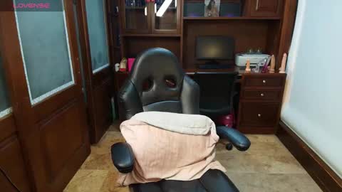 R A C H E L online show from January 10, 2026, 12:18 pm