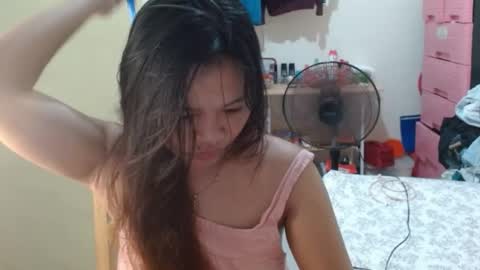 Snapshot of sexyreesebunny chatting on May 22, 2026, 2:33 pm Reese online show from May 22, 2026, 2:33 pm