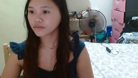 Snapshot of sexyreesebunny chatting on May 23, 2026, 2:32 pm Reese online show from May 23, 2026, 2:32 pm