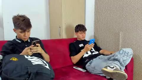 MATIAS-18   THIAHO -18  MAX-19  NICOKALY-19  CAIN-19   MOD ESTEBAN online show from April 10, 2026, 10:03 pm