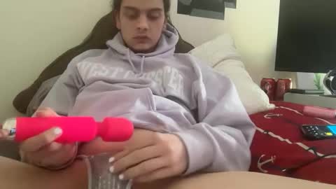 sexyshayla_twink online show from April 22, 2026, 7:37 pm