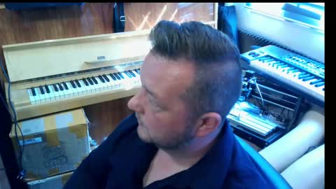 sexysteve80 online show from May 6, 2026, 8:41 am
