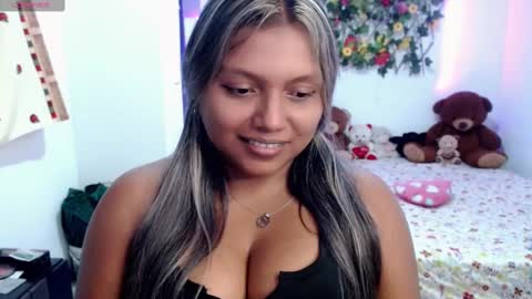 sexyvaldiry online show from February 8, 2025, 12:49 am