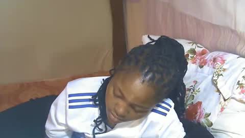 sexyvishy254 online show from December 4, 2025, 11:30 am