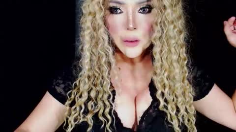 Snapshot of sexywebcamdoll chatting on September 9, 2025, 9:25 pm Audrey Maristela online show from September 9, 2025, 9:25 pm