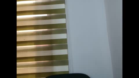 Blue online show from November 22, 2025, 8:35 am