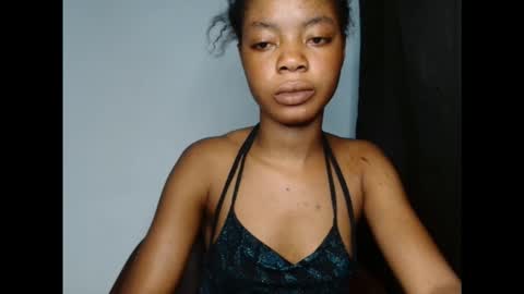 Snapshot of sexyxpeach chatting on October 17, 2025, 8:00 pm sexyxpeach online show from October 17, 2025, 8:00 pm