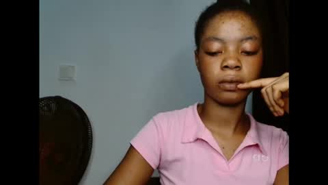 Snapshot of sexyxpeach chatting on October 18, 2025, 3:35 pm sexyxpeach online show from October 18, 2025, 3:35 pm