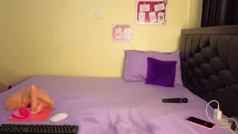 sexyy_shanty online show from July 16, 2026, 10:27 pm