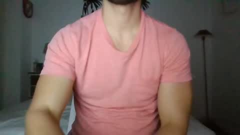 Snapshot of sexyyphilip chatting on February 6, 2025, 2:11 am sexyyphilip online show from February 6, 2025, 2:11 am