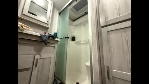 Snapshot of sga20233 chatting on February 20, 2025, 5:33 am sga20233 online show from February 20, 2025, 5:33 am