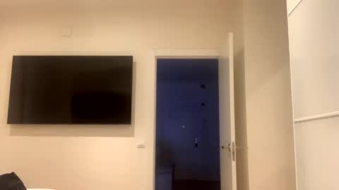 Snapshot of sguyxxxx chatting on October 5, 2025, 7:34 pm sguyxxxx online show from October 5, 2025, 7:34 pm