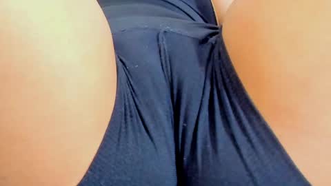 Snapshot of sh0fi chatting on October 4, 2025, 1:09 pm sh0fi online show from October 4, 2025, 1:09 pm