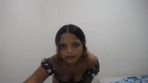 Snapshot of shabrina_xxx chatting on September 10, 2025, 10:10 pm shabrina_xxx online show from September 10, 2025, 10:10 pm