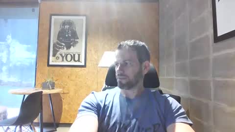 shad0w_hunter online show from February 12, 2025, 9:33 pm