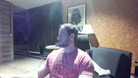 shad0w_hunter online show from October 30, 2025, 10:32 pm