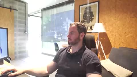 shad0w_hunter online show from May 6, 2026, 2:55 pm