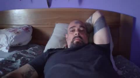 shadinray online show from November 1, 2025, 2:08 pm