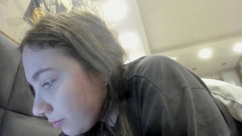 Snapshot of shadow_raffi chatting on February 8, 2025, 3:08 am shadow_raffi online show from February 8, 2025, 3:08 am