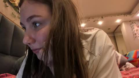 Snapshot of shadow_raffi chatting on November 22, 2025, 9:58 pm shadow_raffi online show from November 22, 2025, 9:58 pm