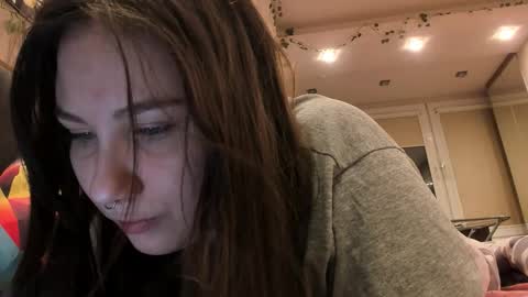 Snapshot of shadow_raffi chatting on November 25, 2025, 12:21 am shadow_raffi online show from November 25, 2025, 12:21 am