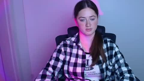 Kate online show from October 29, 2025, 1:24 pm