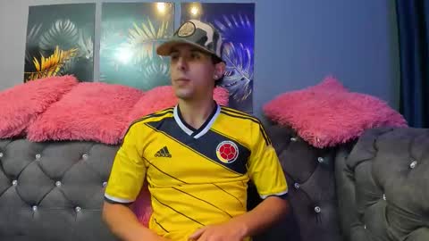 Snapshot of shadowlustt chatting on November 13, 2025, 1:10 pm shadowlustt online show from November 13, 2025, 1:10 pm