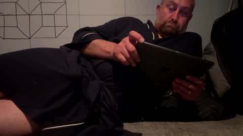 shadystl online show from April 17, 2026, 5:32 am