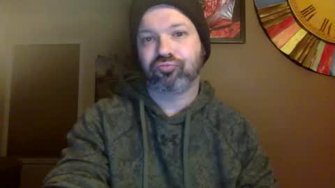 Shady online show from March 7, 2025, 6:35 am