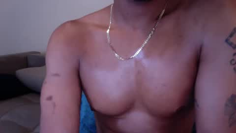 Snapshot of shaft_rif chatting on January 8, 2025, 4:44 pm shaft_rif online show from January 8, 2025, 4:44 pm