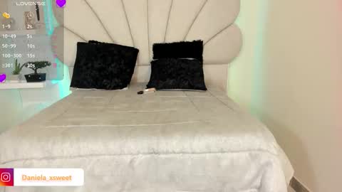 shairytovar online show from October 19, 2025, 6:14 am