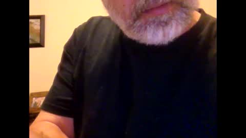 Snapshot of shakeyman889 chatting on December 2, 2024, 4:31 am shakeyman889 online show from December 2, 2024, 4:31 am