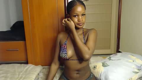 Snapshot of shaky396294 chatting on November 9, 2025, 1:04 am shaky xxx online show from November 9, 2025, 1:04 am