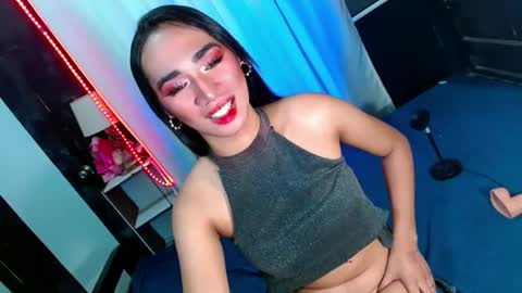 Snapshot of shane_hugexx chatting on January 6, 2025, 10:37 pm MISS SHANE online show from January 6, 2025, 10:37 pm
