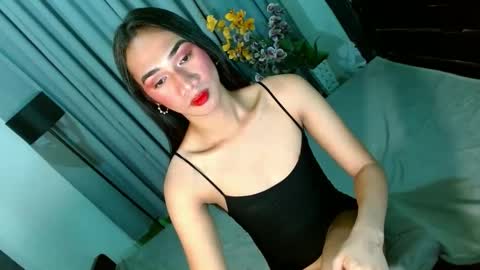 Snapshot of shane_hugexx chatting on January 10, 2025, 6:17 pm MISS SHANE online show from January 10, 2025, 6:17 pm