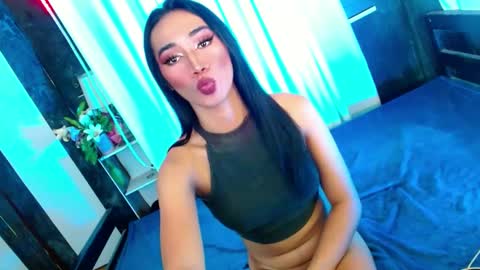 Snapshot of shane_hugexx chatting on February 11, 2025, 9:46 pm MISS SHANE online show from February 11, 2025, 9:46 pm