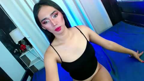 Snapshot of shane_hugexx chatting on March 3, 2025, 8:00 pm MISS SHANE online show from March 3, 2025, 8:00 pm