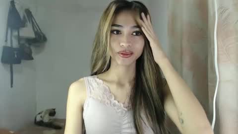 bini aiah online show from October 5, 2025, 2:43 am