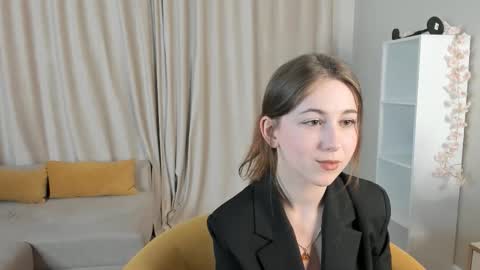 me name is Mia online show from March 9, 2026, 7:18 pm