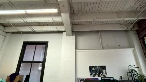 shanghighnight online show from April 15, 2026, 1:34 am