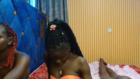 Snapshot of shaniz_shallet chatting on November 23, 2025, 4:34 am Shaniz online show from November 23, 2025, 4:34 am