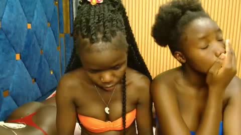 Snapshot of shaniz_shallet chatting on November 29, 2025, 3:53 am Shaniz online show from November 29, 2025, 3:53 am