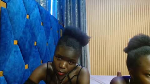 Snapshot of shaniz_shallet chatting on December 3, 2025, 6:06 pm Shaniz online show from December 3, 2025, 6:06 pm