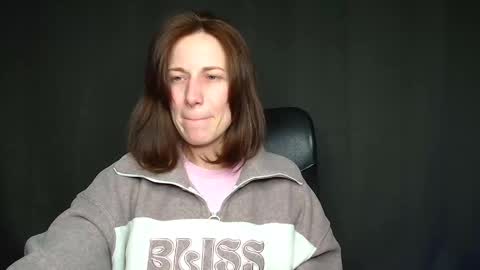 Snapshot of shannen_sweet chatting on January 17, 2026, 2:11 pm Shannen online show from January 17, 2026, 2:11 pm