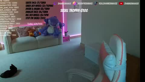 Shanmais online show from November 7, 2025, 11:21 am