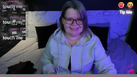 Shannon online show from October 21, 2025, 5:08 am